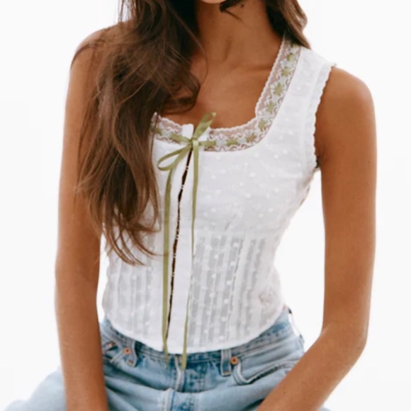 NWT With Jean Adeline Top - Picture 1 of 3